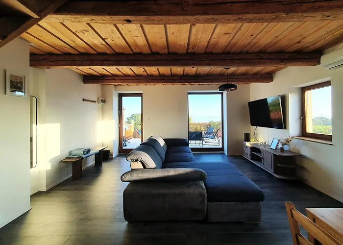 Vinczeller Haz 公寓 保洛兹瑙克